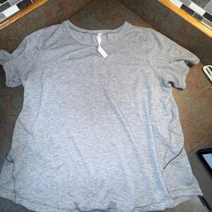 Lululemon Swiftly tech short sleve shirt size 18